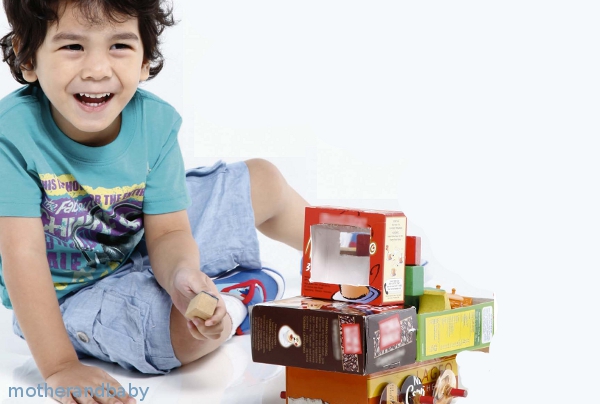 Mobil Boks Daur Ulang