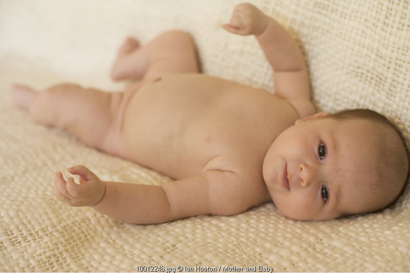 Fakta Berat Badan Bayi 0-3 Bulan