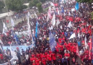 Aksi Para Ibu di Hari Buruh Internasional