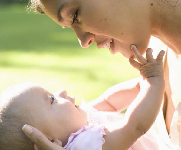 Ikatan Cinta Anda dan Bayi 0-3 Bulan