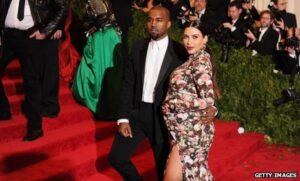 Kim Kardashian Melahirkan Bayi Perempuan