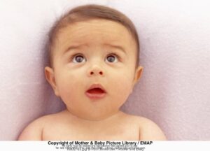 Intip Pikiran Bayi Usia 0-3 Bulan