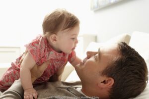 Menguatkan Bonding Ayah dan Anak