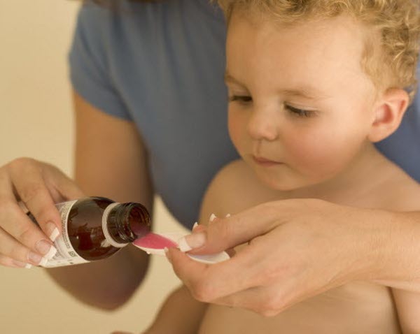 Perlukah Bayi Minum Antibiotik?