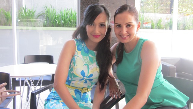 Donna dan Artika Terkenang Masa Melahirkan