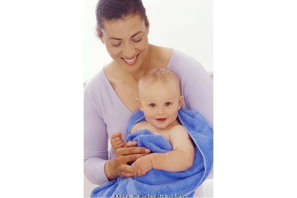 8 Tip Menjaga Kebersihan Bayi