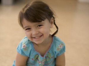 Selera Humor Anak Usia 2 Tahun ke Atas