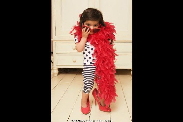 Bolehkah Si Kecil Memakai Hak Tinggi?