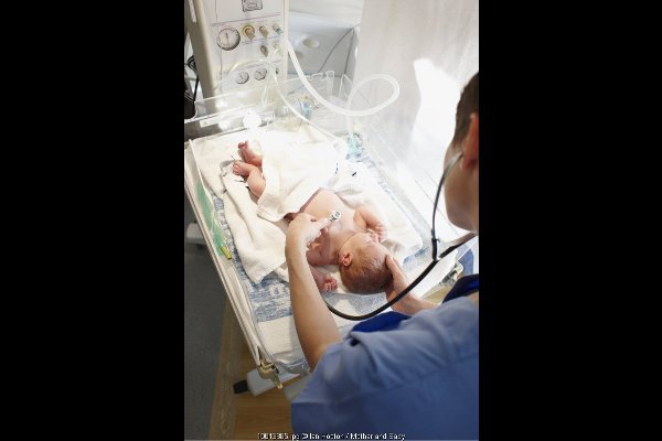 Kenali Bayi Rentan Hipoglikemia