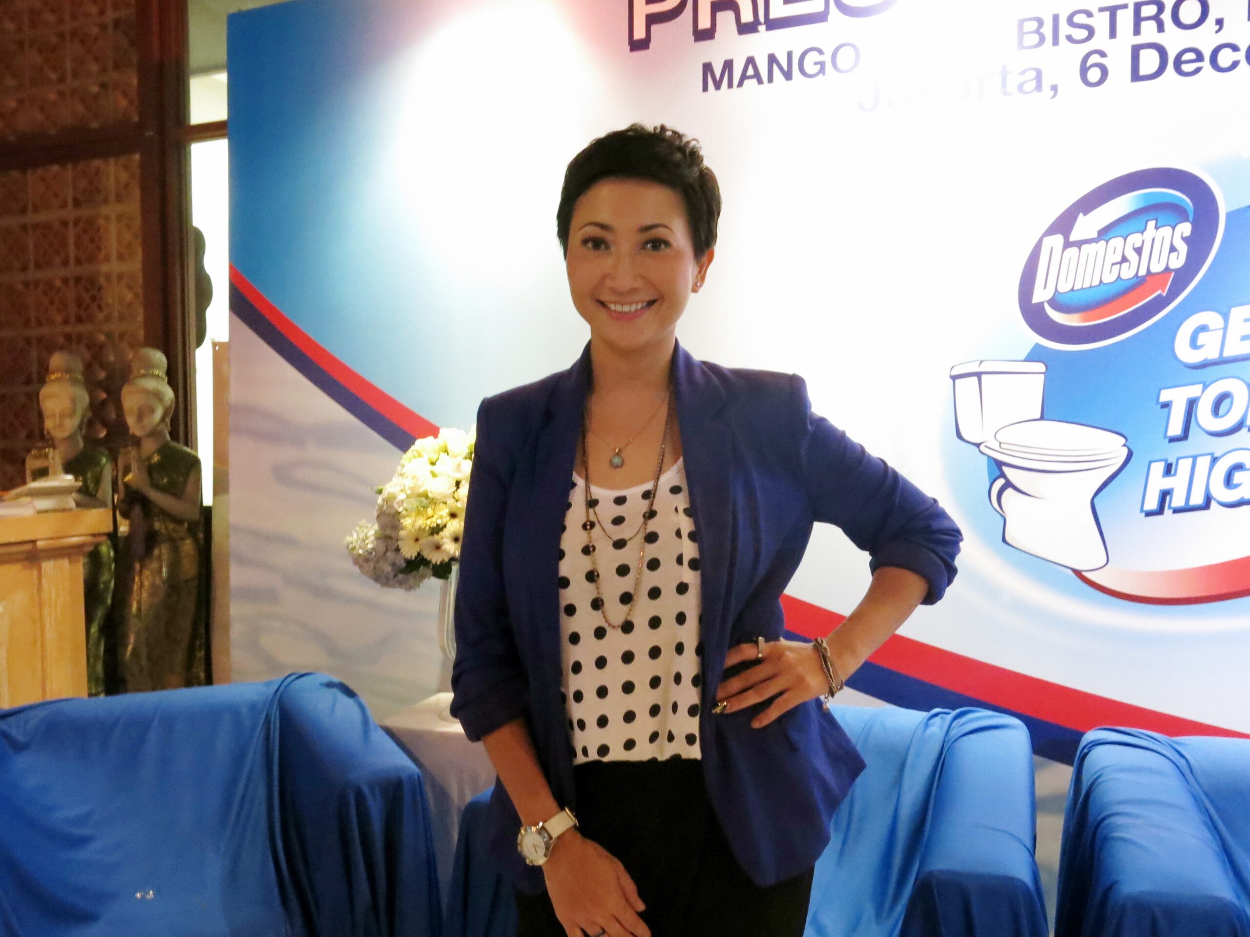 Indy Barends, Ajak Anak ke Tempat Kerja