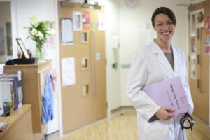 Layanan Kesehatan, Hak Setiap Keluarga?