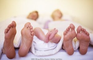 Bahaya Bayi Tidur Satu Ranjang