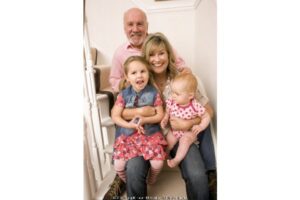 Agar Dekat dengan Kakek-Nenek