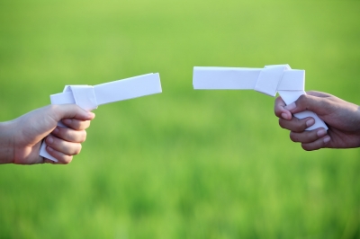 Waspada Mainan Laser!