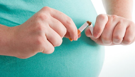 Rokok Sebabkan Gangguan Napas Anak