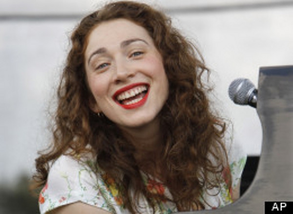 Regina Spektor Hamil Anak Pertama