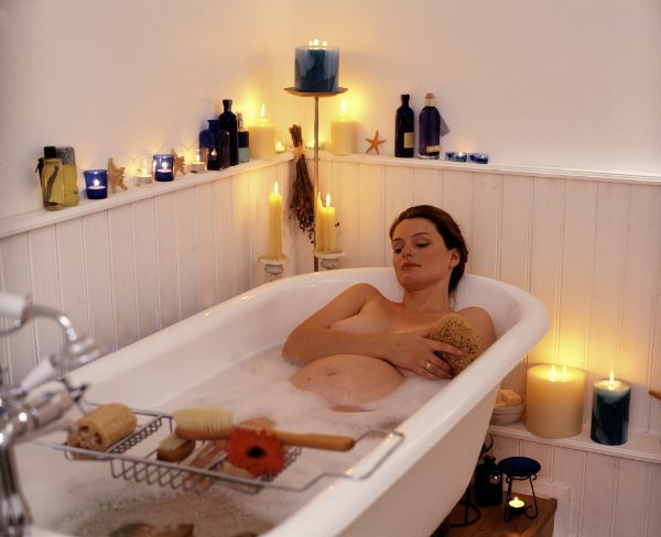 Merawat Tubuh Usai Melahirkan