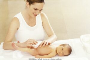 Tip Merawat Tali Pusat