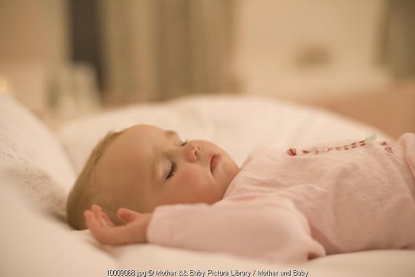 Jika Gigi Bayi Bergeretak Saat Tiidur