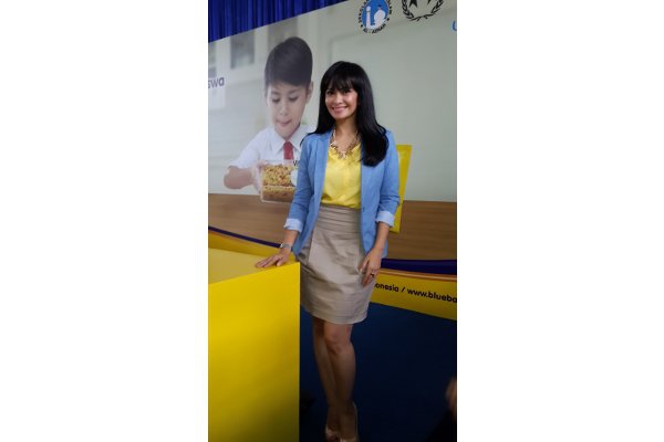 Ersa Mayori Biasakan Anak Sarapan