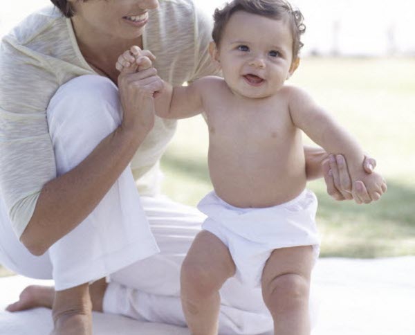 Si Kecil Sudah Bisa Berdiri