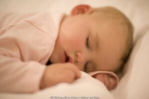 Disiplinkan Anak Tidur Malam