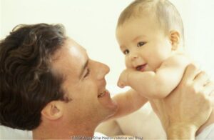 Ayah pun Bisa Dekat dengan Bayi