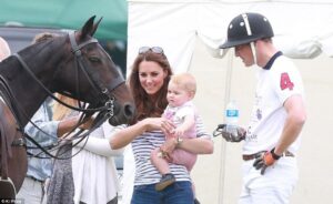 Tingkah Prince George di Lapangan Polo