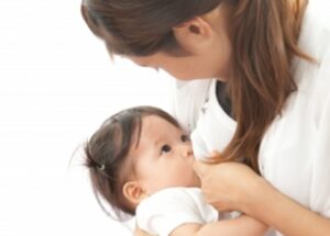 Amankah Ibu Menyusui Berpuasa?