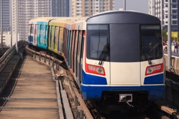 Mudik dengan Transportasi Umum