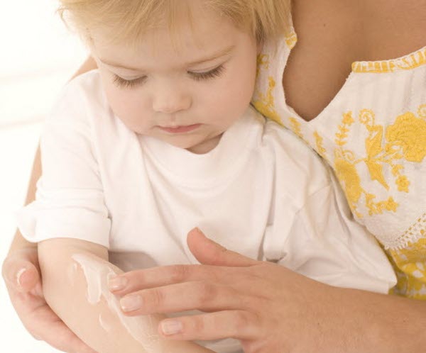 Menghilangkan Bekas Gigitan Nyamuk