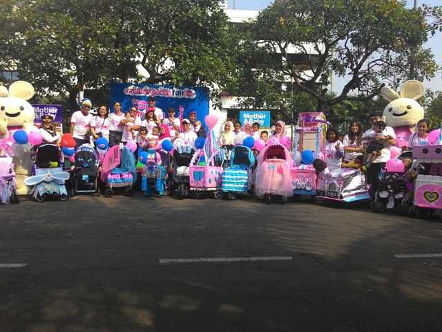 Pagi Meriah dengan Strolling Stroller M&B Fair 2014