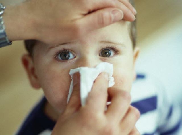 Atasi Batuk Pilek Si Kecil
