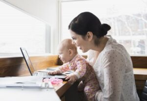 Tetap Produktif Selama Cuti Melahirkan