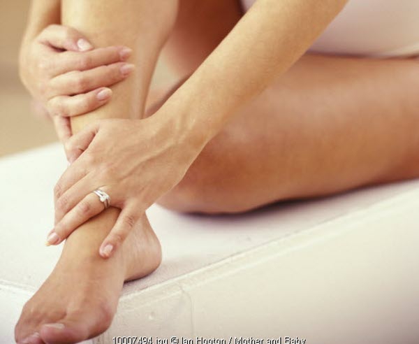 Menyamankan Kaki Saat Hamil