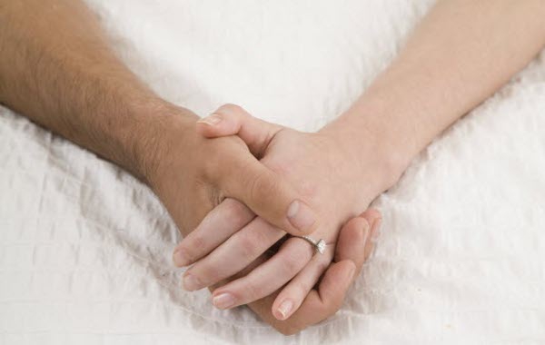 Seks Tetap Hangat Pasca Persalinan