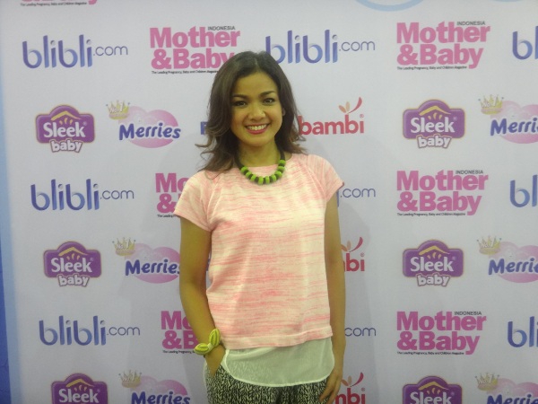 Nirina Zubir: Ayo Donor Darah!