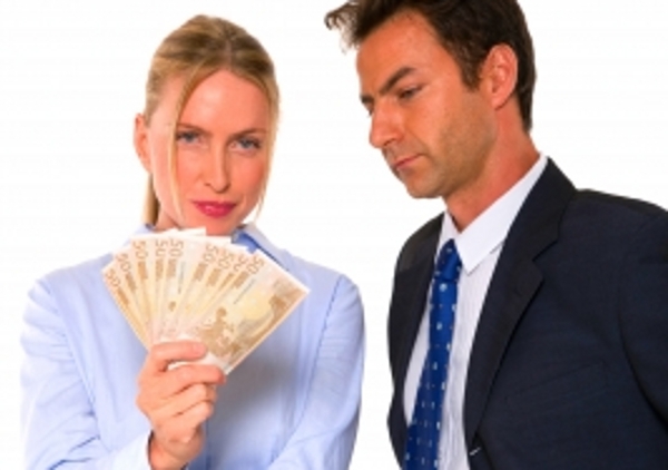 Uang Picu Konflik Pernikahan