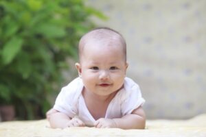 Nama Bayi Tiru Orang Terkenal atau Tidak?
