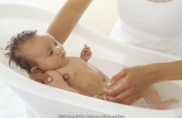 Kebersihan Kulit Bayi Pengaruhi Tumbuh-Kembangnya