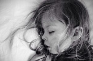 Jam Kerja Ibu &#038; Kesehatan Anak