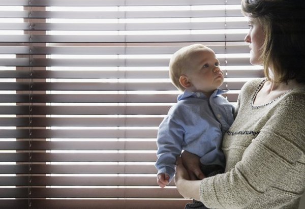 Tips Hadapi Depresi Pasca Persalinan