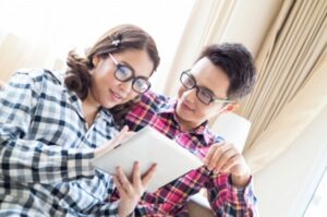 Ketika Penghasilan Istri Lebih Besar dari Suami