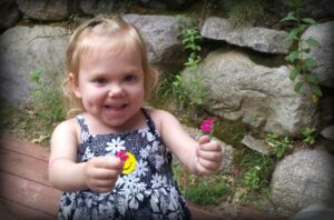 Balita Berhasil Sembuh & Bertemu Penyelamatnya