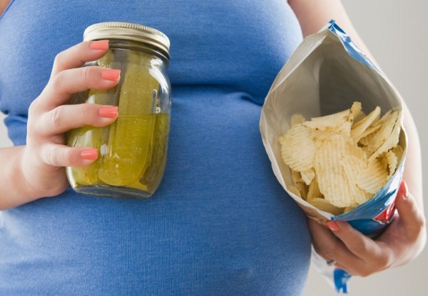 Mitos Kehamilan yang Perlu Diketahui