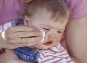 Sindrom Pipi Merah Pada Si Kecil