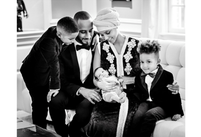 Alicia Keys Pamer Foto Bayinya