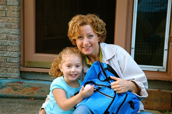 7 Cara Tingkatkan Percaya Diri Anak