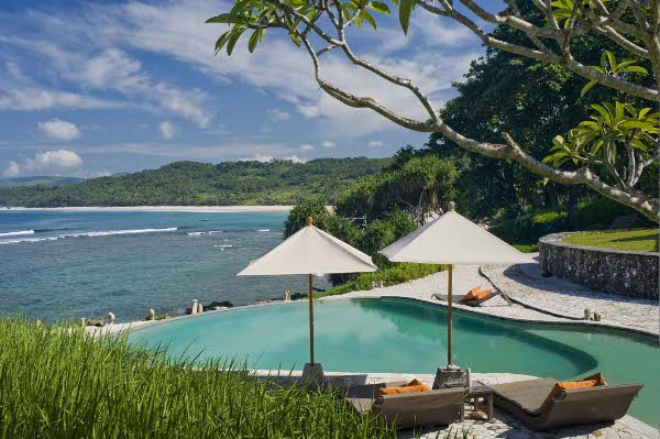 Mengenal Kecantikan Pantai Nihiwatu yang Dipuja Dunia