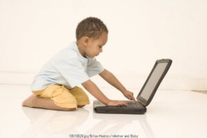 Anak Cerdas di Era Digital